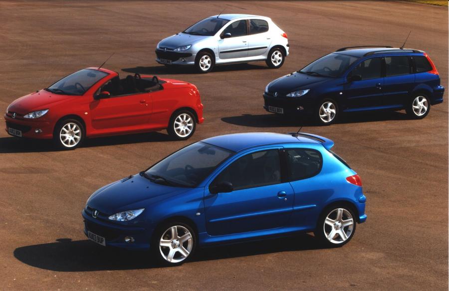  Peugeot 206 1998 года  (фото 16 из 46)